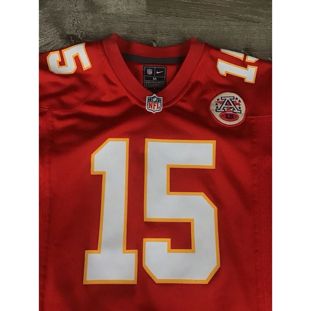 NIKE YOUTH BOYS Medium KC CHIEFS #15 PAT MAHOMES FOOTBALL JERSEY